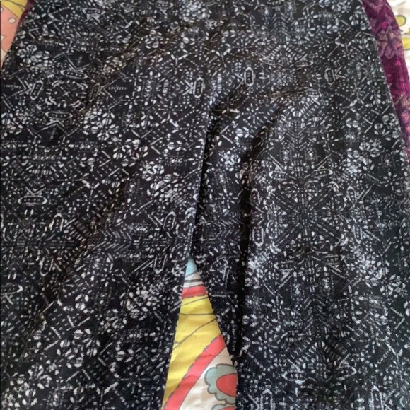 Clothes - Picture 4 of 7